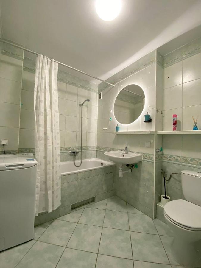 Guest House Prosta 2/14 Warsawa Bagian luar foto